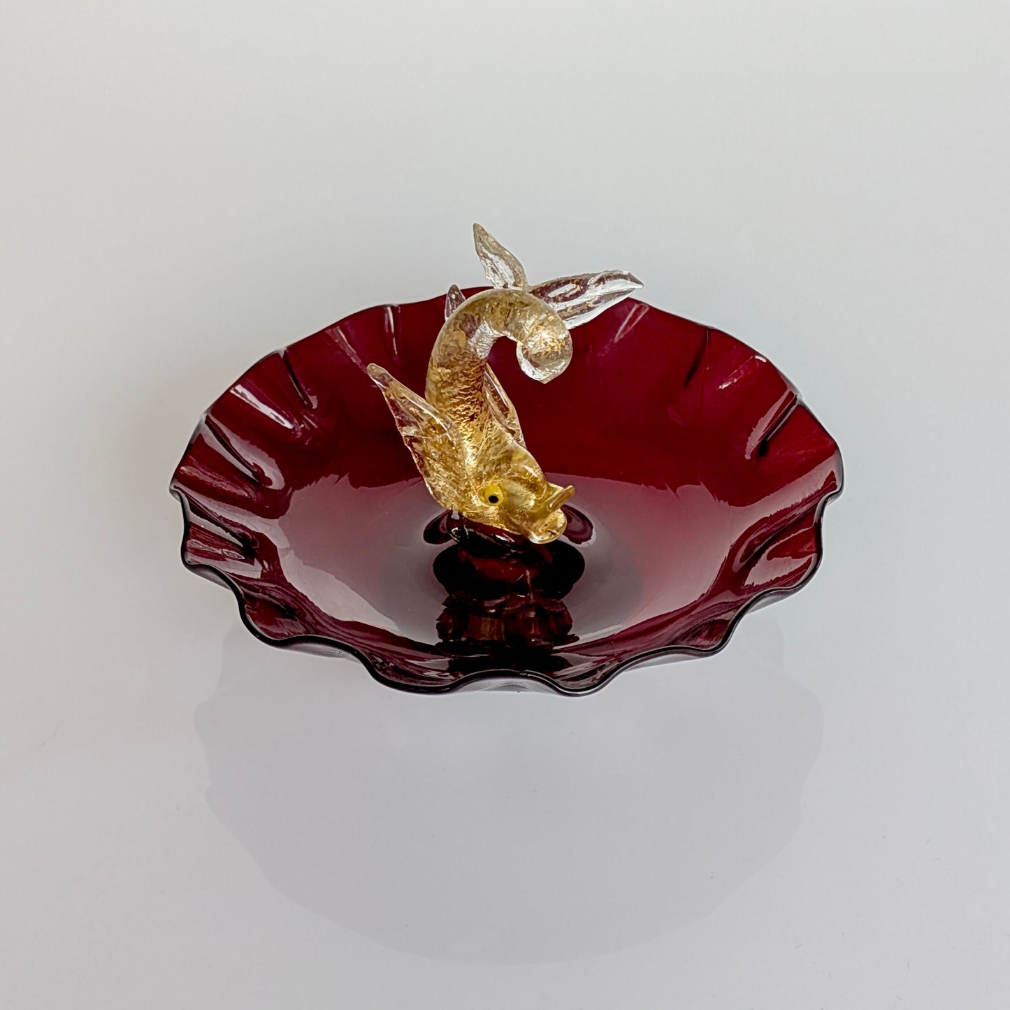 A Salviati Venetian Glass Dolphin Dish, c1950-60
