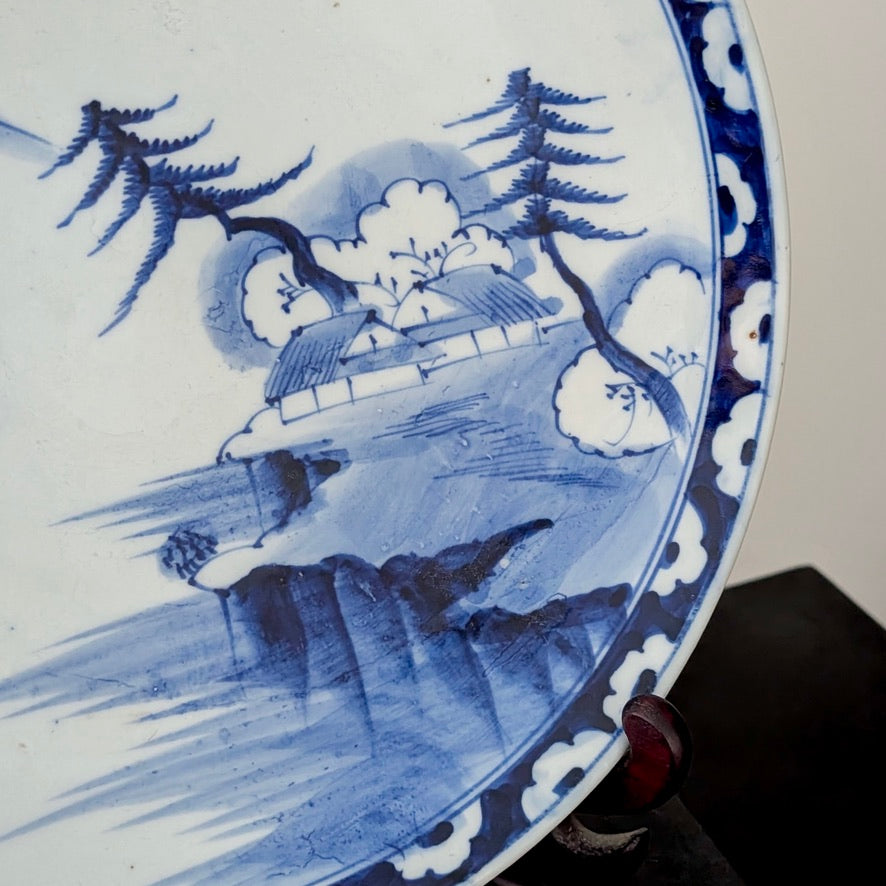 A Large Signed Japanese Imari (Old Arita Ware) Charger Plate