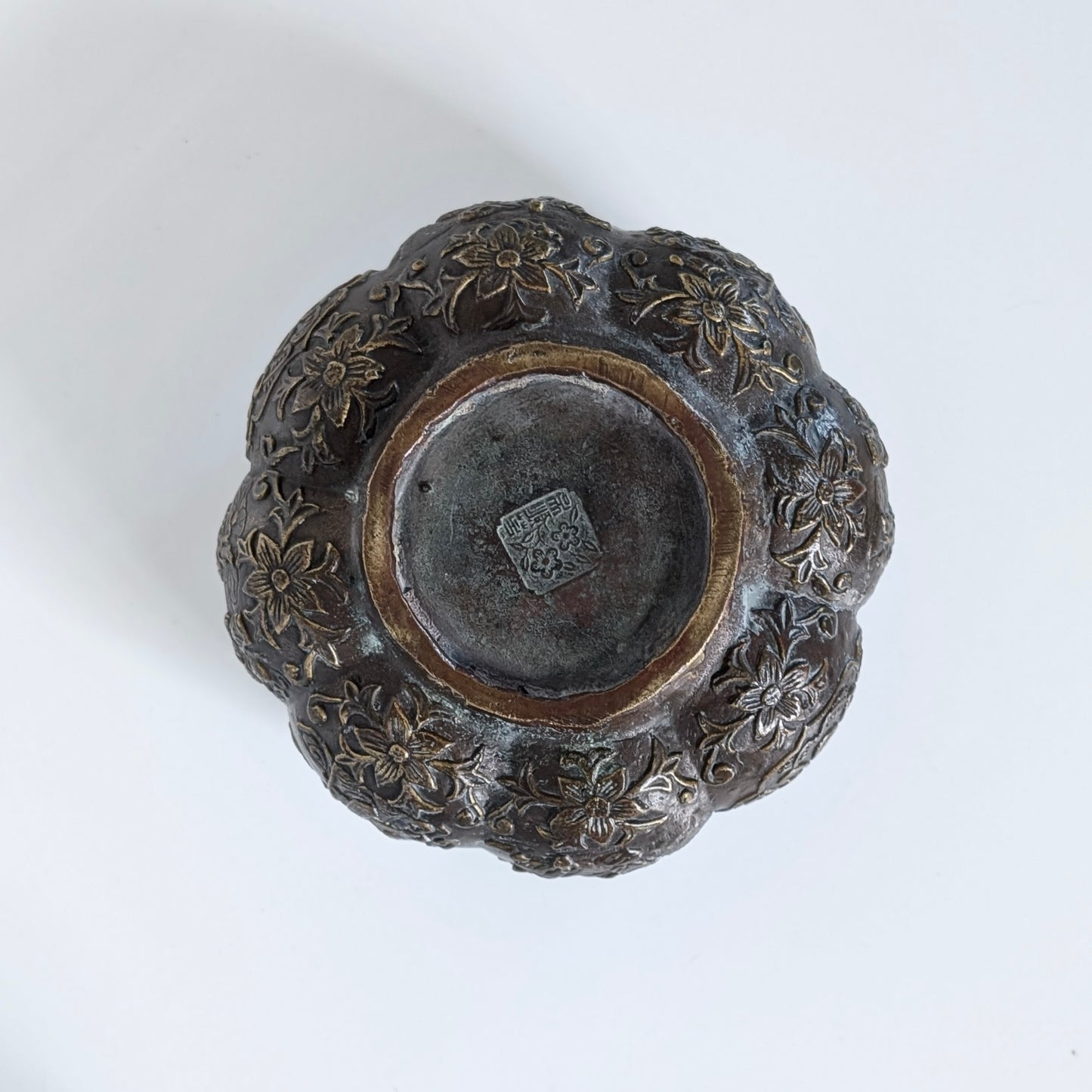 A Chinese Qing Dynasty Bronze Jar / Brush Wash on Stand