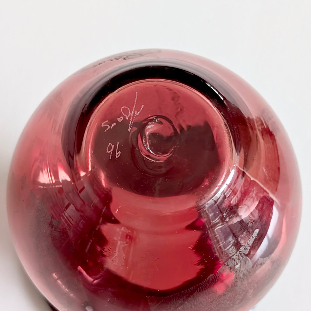 A Sean O'Donoghue Studio Glass Vase, 1996