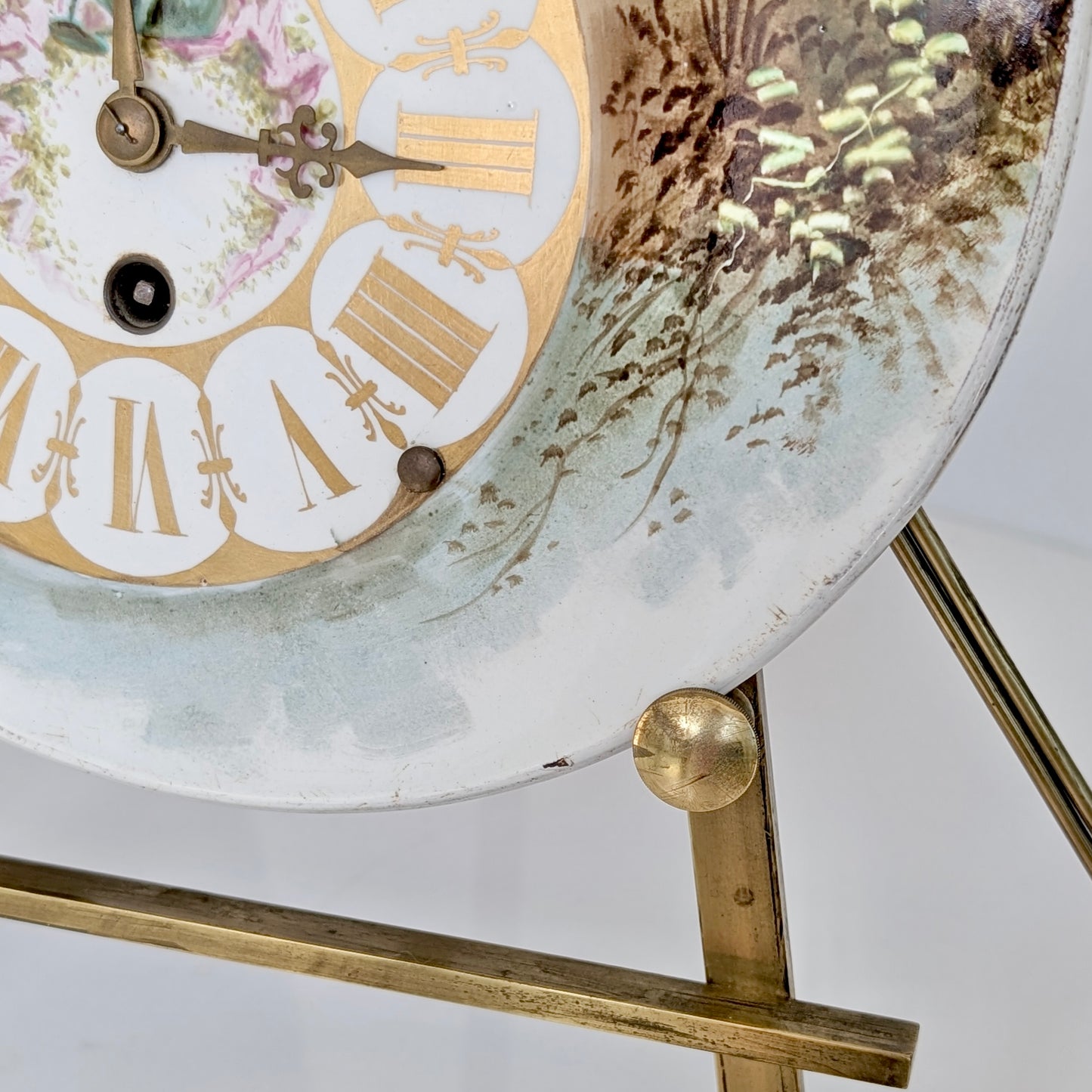 A 19th Century French 'Artists Palette' Strut Clock by Creil et Montereau