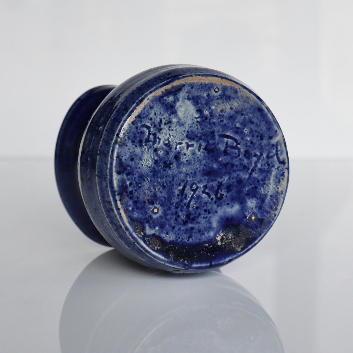 Merric Boyd (Australia) Pottery Vase