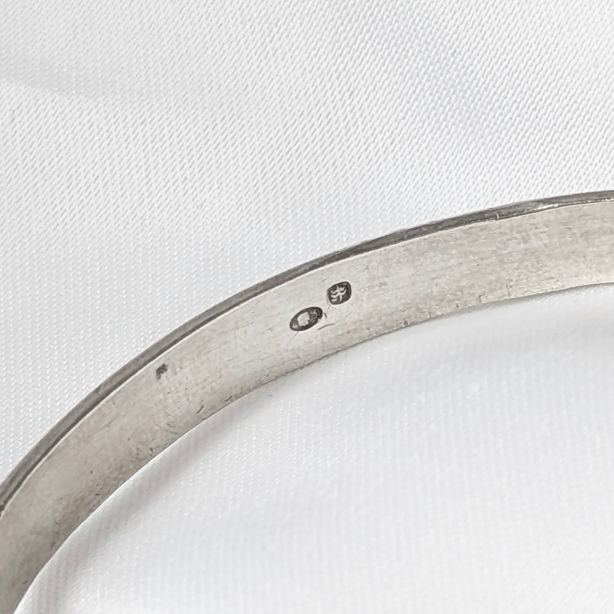 A Polish 0.800 Silver Engraved Bangle, c1970's
