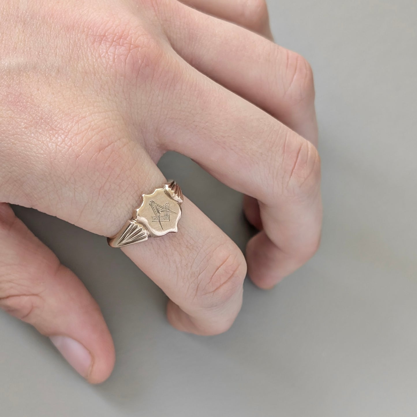 An Edwardian 9ct Rose Gold 'Masonic' Signet Ring, c1900's