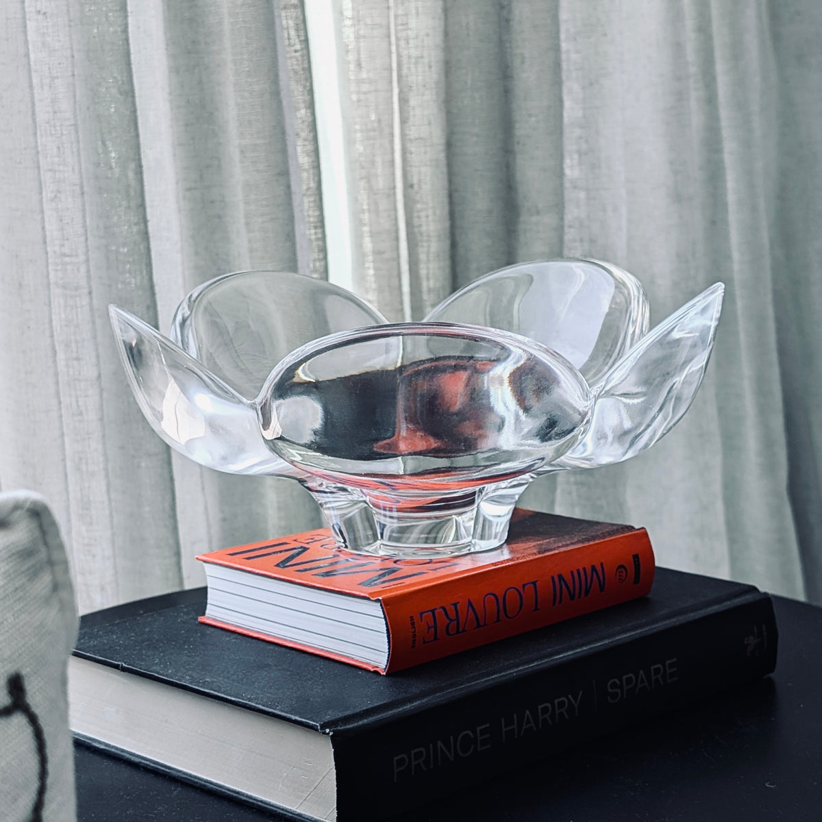 A Crystal "Pomona" bowl by Lars Hellsten for Orrefors Sweden, c1970's