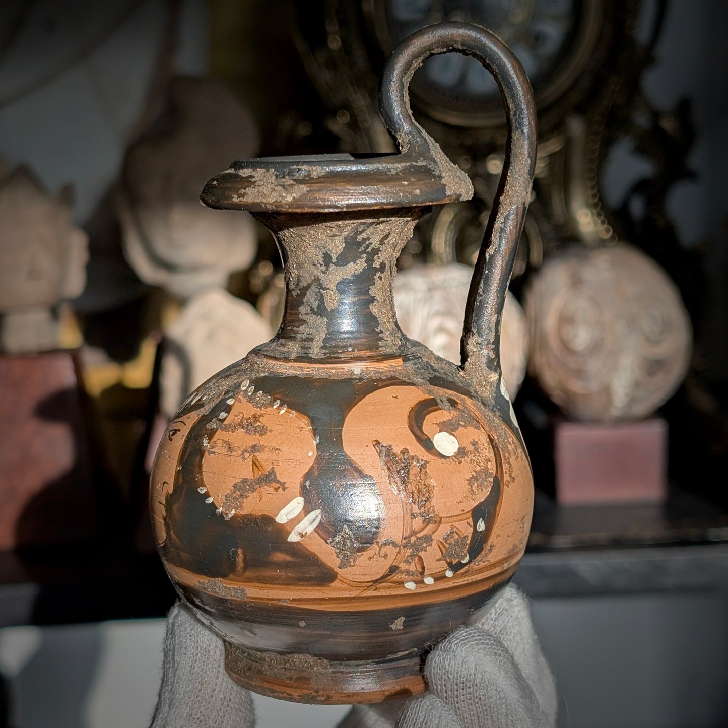 Ancient Greek Apulian Red-Figure Squat Lekythos, 4th Century BCE