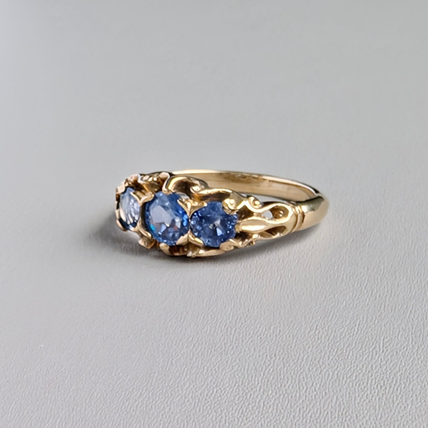 A 9ct Yellow Gold Victorian Style Blue Sapphire Ring