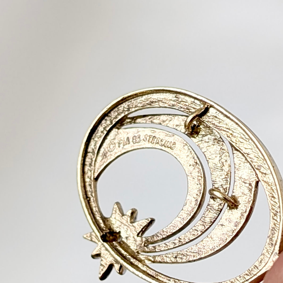 A Franklin Mint "Shooting Star" Diamond Pendant in Gold Plated Sterling Silver, 1985