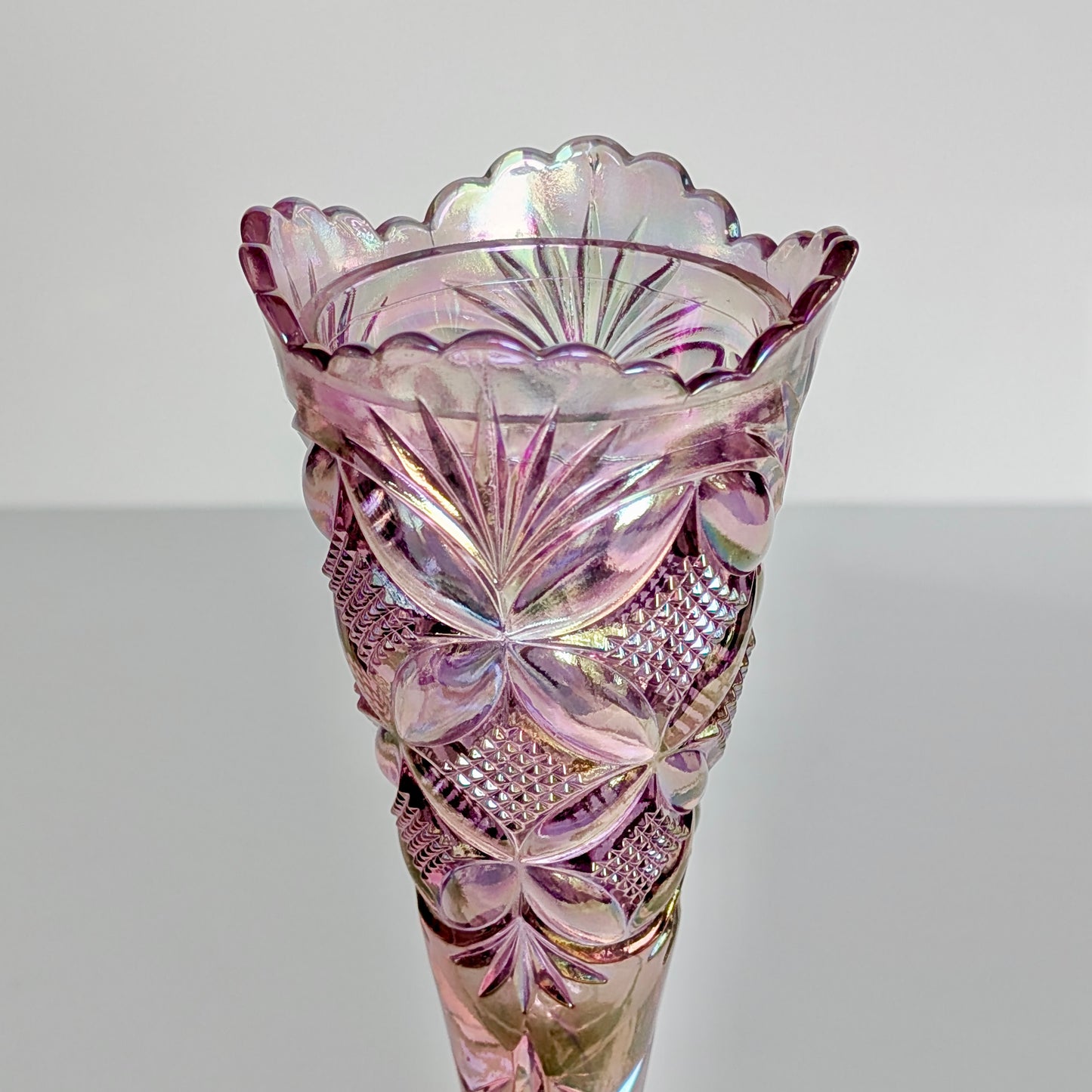 A Fenton 'Pink Pearl' Iridescent Glass Vase