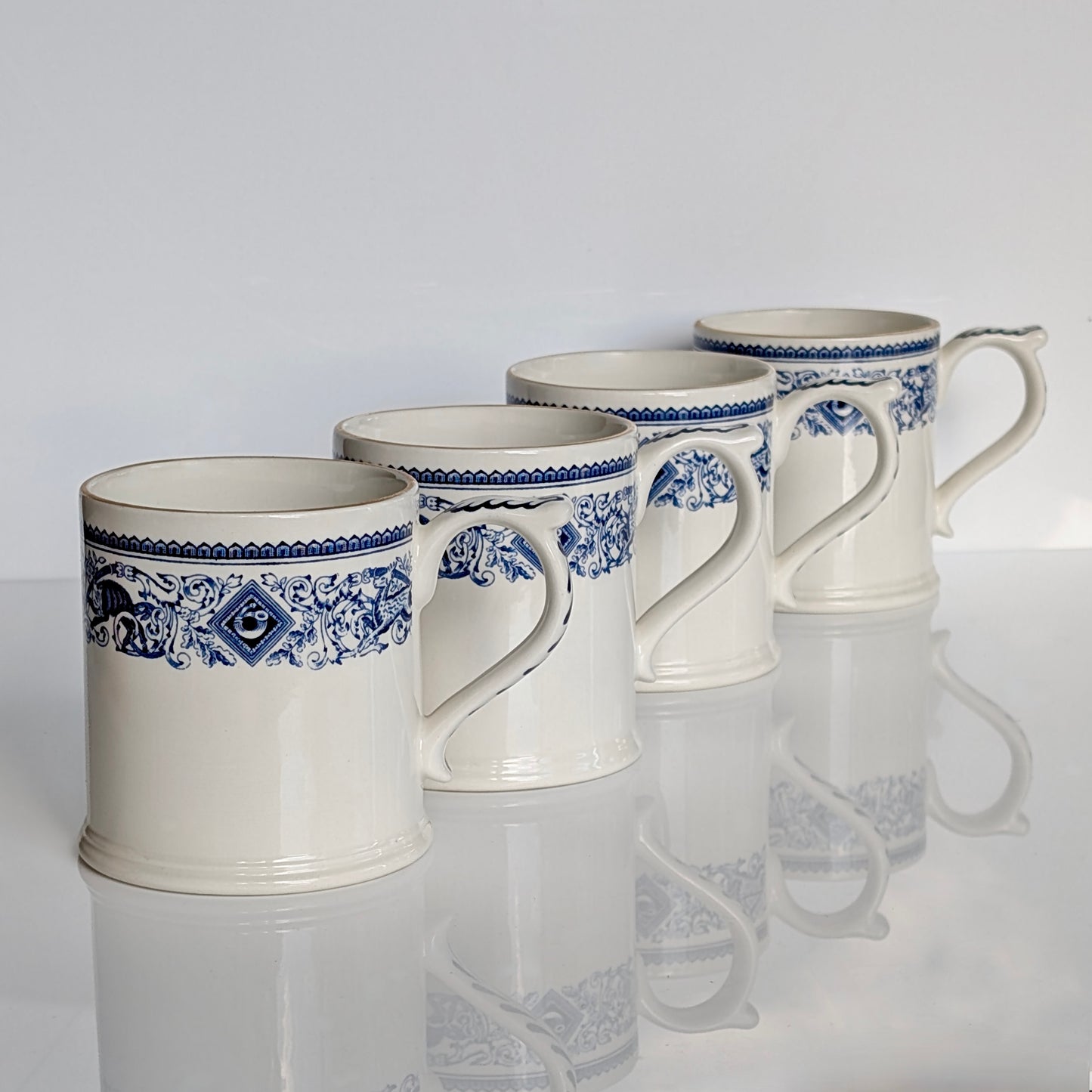 4 'Mulberry' Longton Hall Mugs