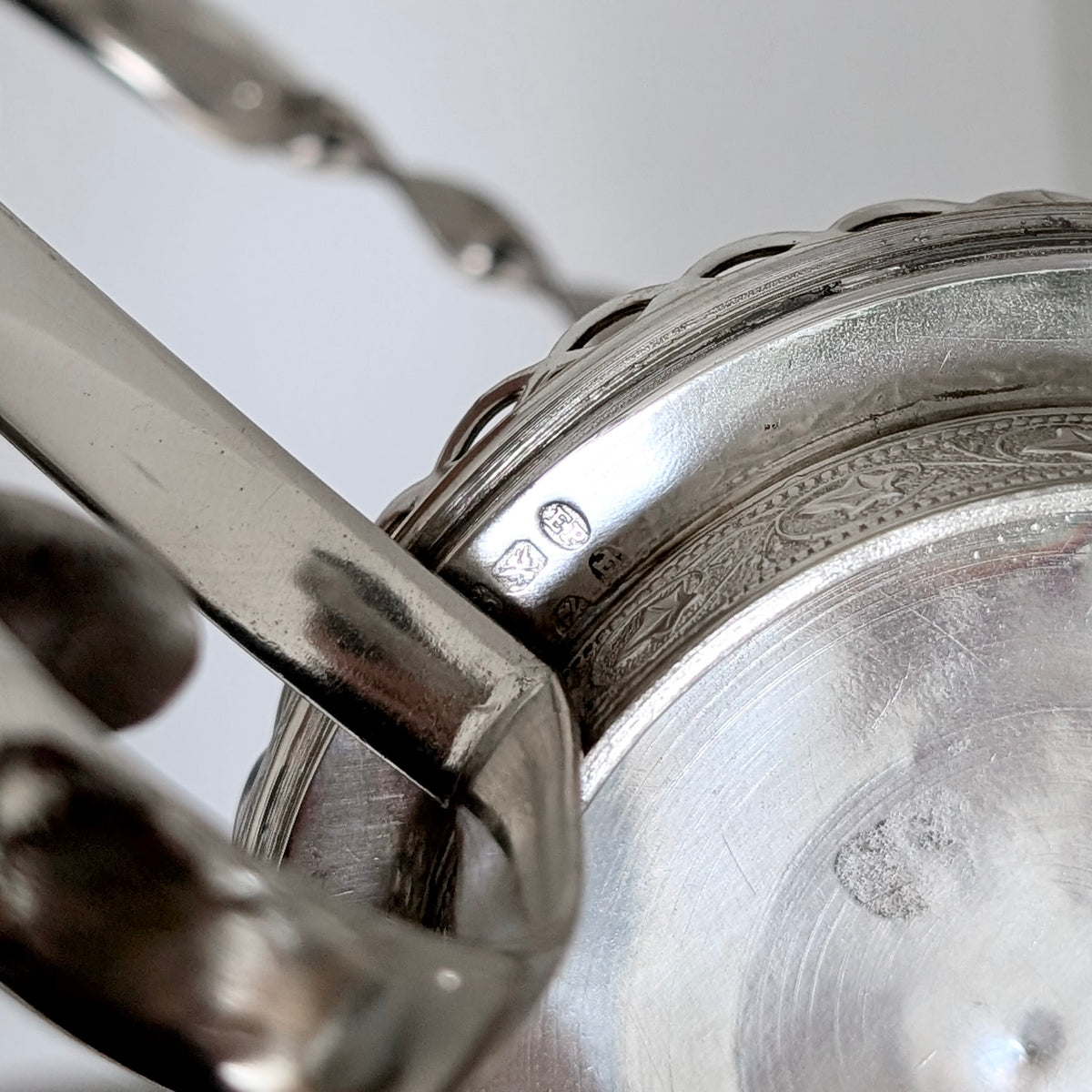 A Rare Stuart Crystal Diamond-Cut Centrepiece Bowl in Silver Plated Stand