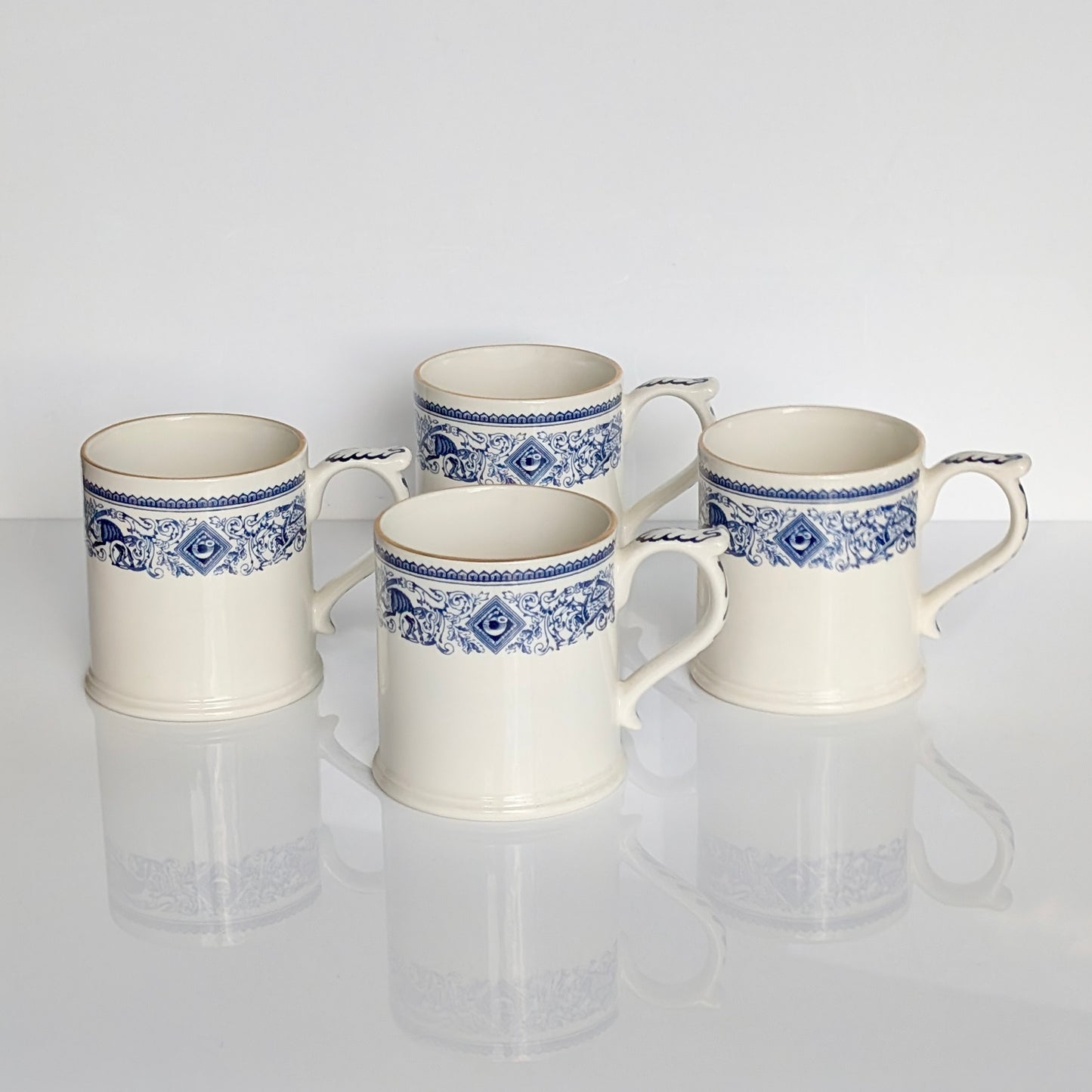 4 'Mulberry' Longton Hall Mugs