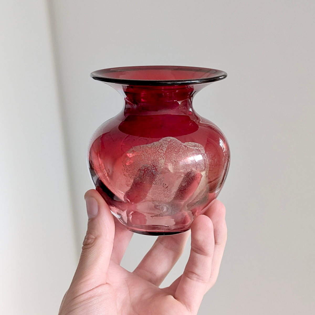 A Sean O'Donoghue Studio Glass Vase, 1996