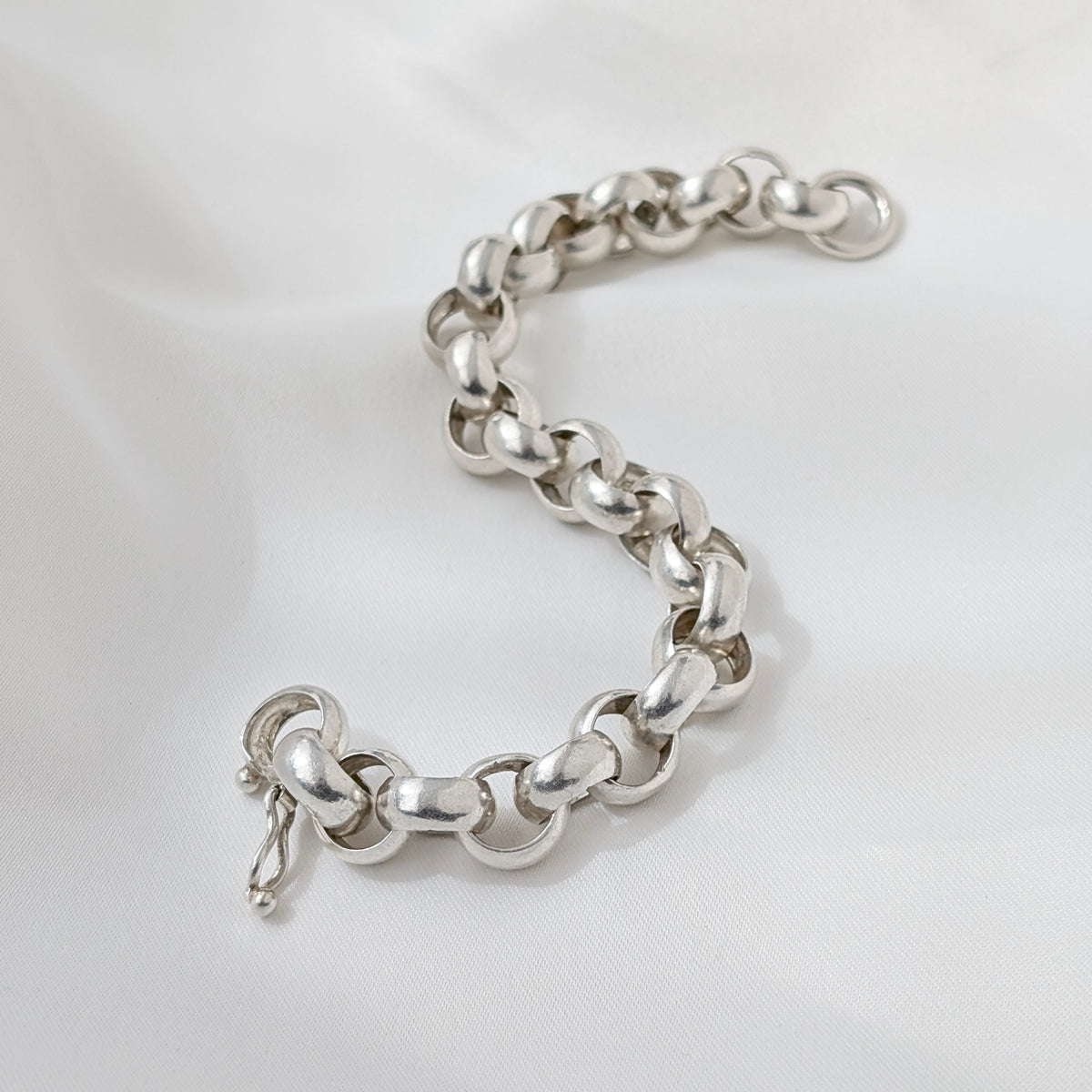 A Large Sterling Silver Belcher Link Bracelet
