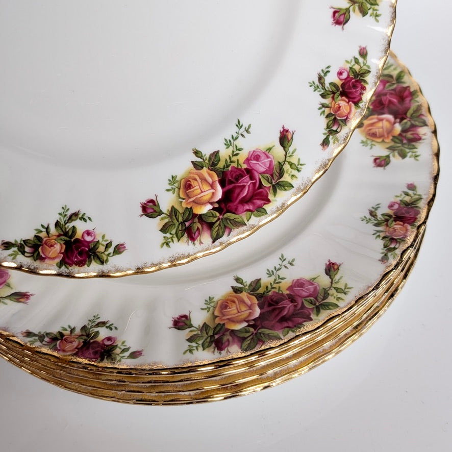 A Set of Six Royal Albert 'Old Country Roses' Large Dinner Plates