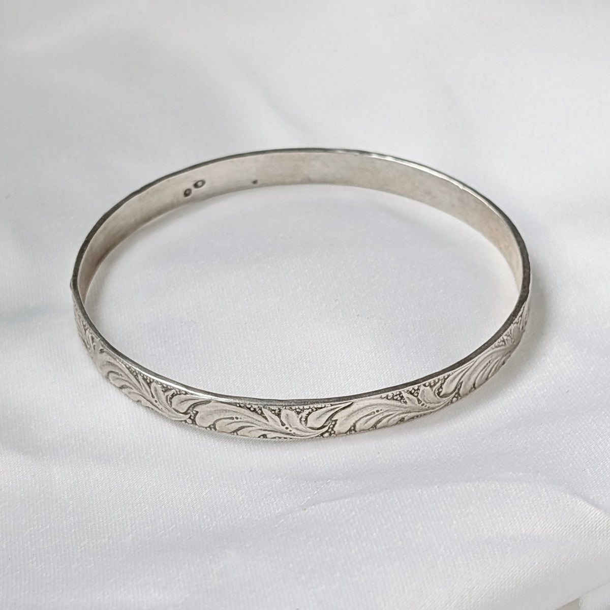 A Polish 0.800 Silver Engraved Bangle, c1970's