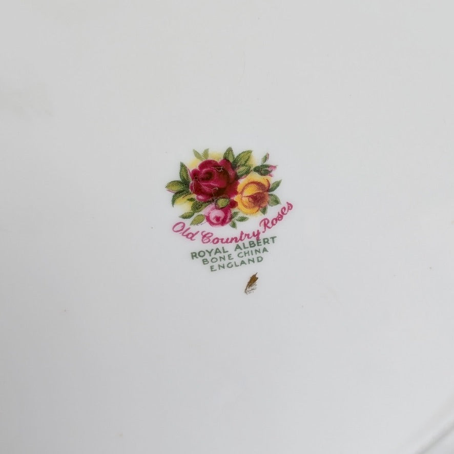 A Set of Six Royal Albert 'Old Country Roses' Entree Plates