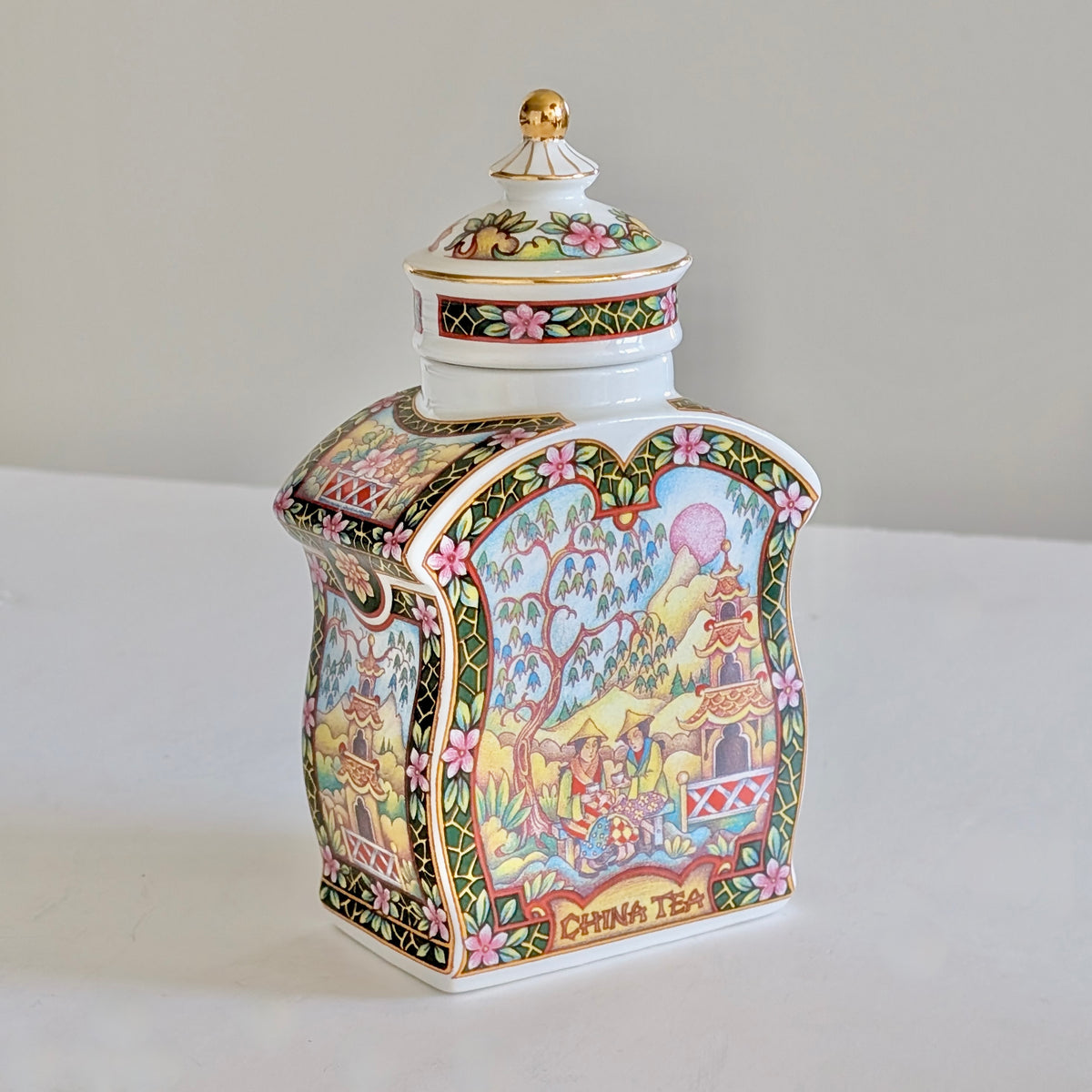 A SADLER China Tea Caddy from "The World of Tea Collection"