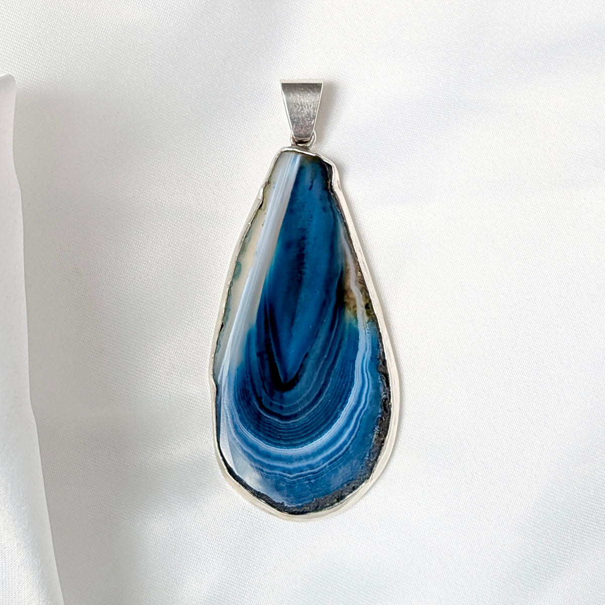 A Large Australian Sterling Silver Blue Agate Pendant