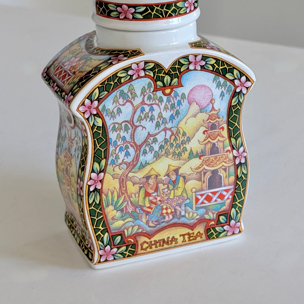 A SADLER China Tea Caddy from "The World of Tea Collection"