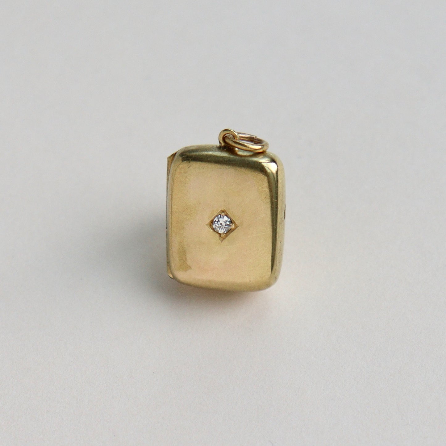 A Birmingham 15ct Gold & Diamond Locket, c1899