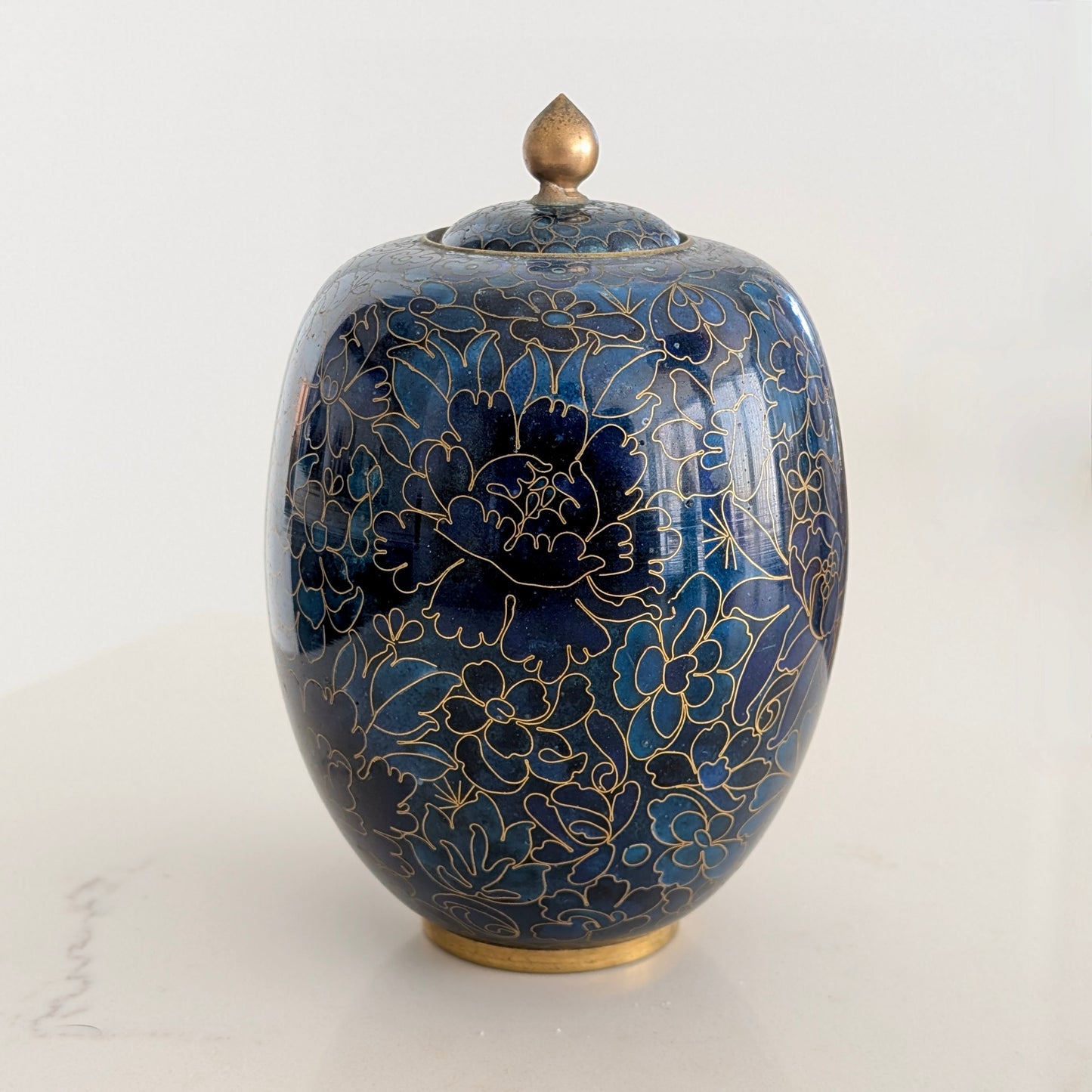 A Chinese Cloisonné Lidded Jar