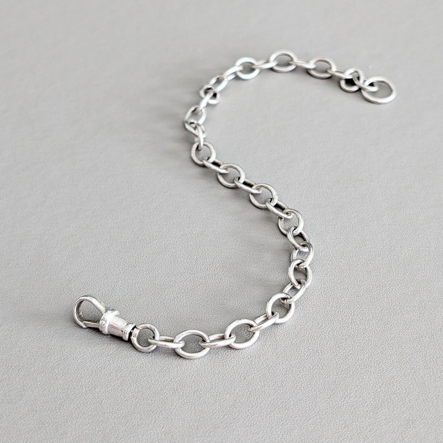 A Sterling Silver Swivel Clasp Bracelet