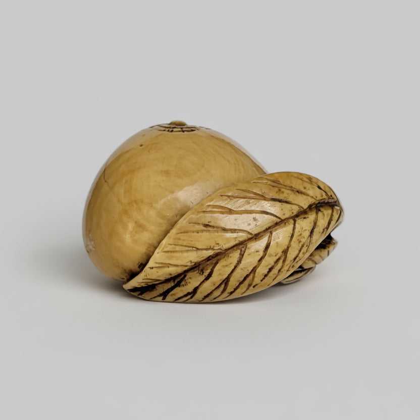 A Japanese Carved Ivory Netsuke, Taishō era