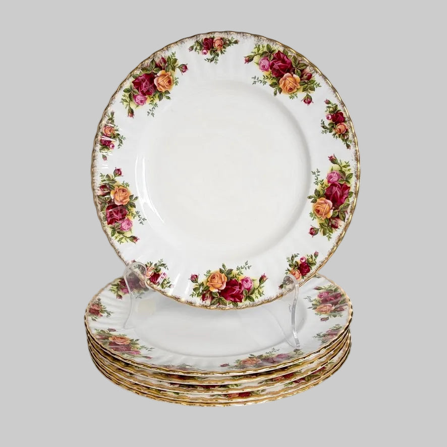 A Set of Six Royal Albert 'Old Country Roses' Large Dinner Plates