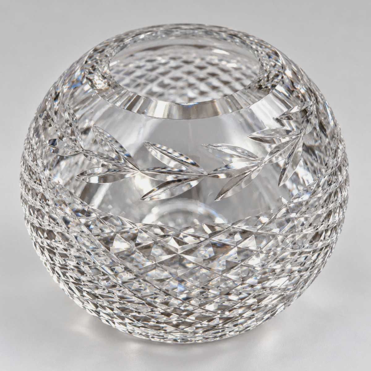A Fine Waterford Cut Crystal "Glandore" Rose Bowl